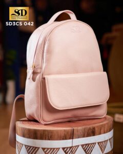 LA VOYAGEUSE -  Monotone